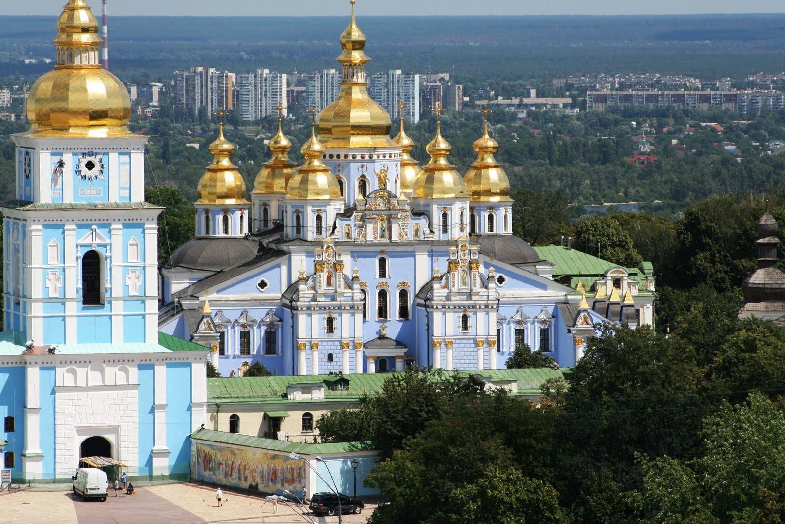 Какие города под киевом